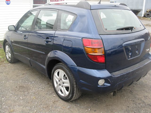 2005 Pontiac Vibe Base