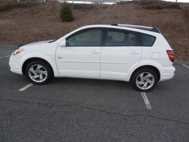2005 Pontiac Vibe EX - DUAL Power Doors