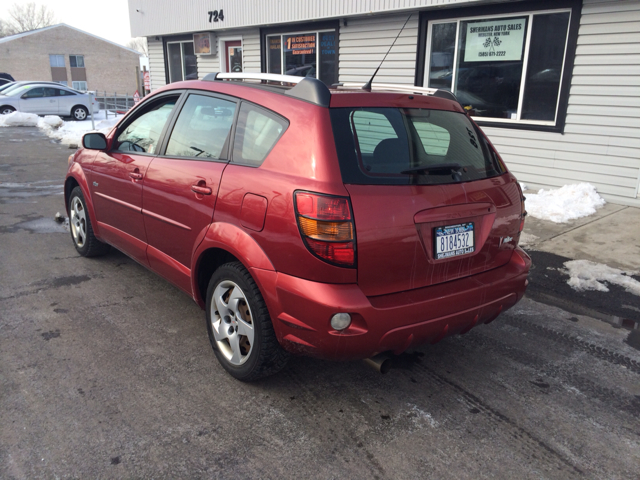 2005 Pontiac Vibe Base