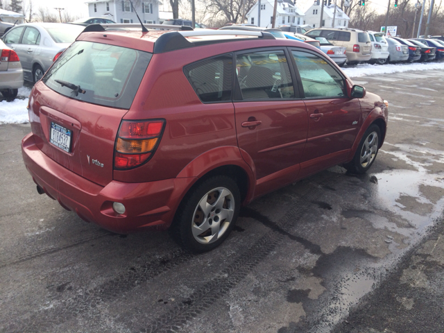 2005 Pontiac Vibe Base