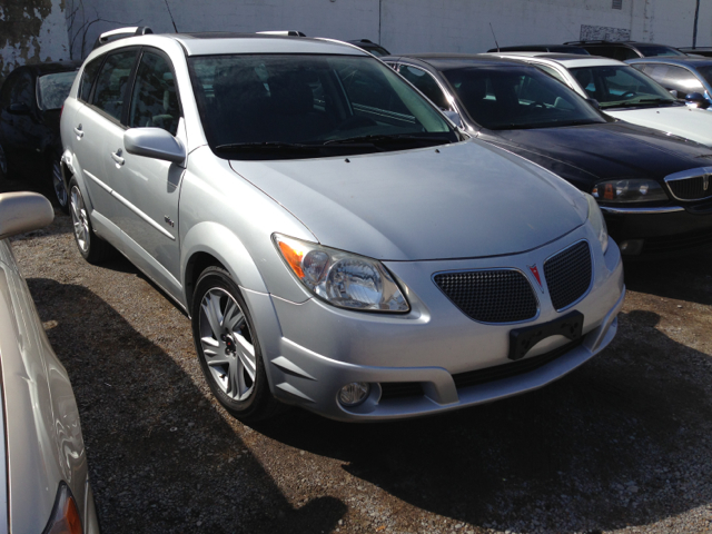 2005 Pontiac Vibe Base