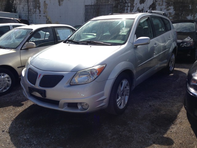 2005 Pontiac Vibe Base