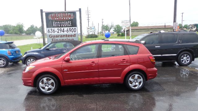 2005 Pontiac Vibe Unknown