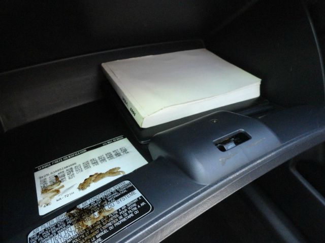 2005 Pontiac Vibe Base