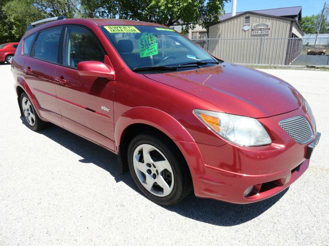 2005 Pontiac Vibe Base
