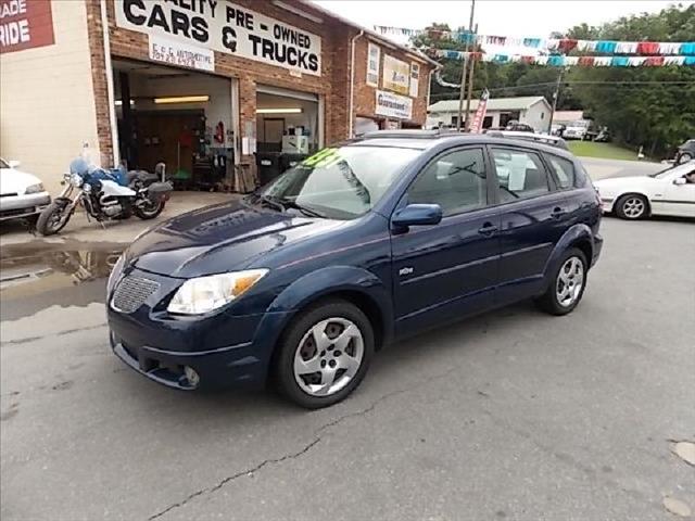 2005 Pontiac Vibe Club Coupe Wideside 141.5