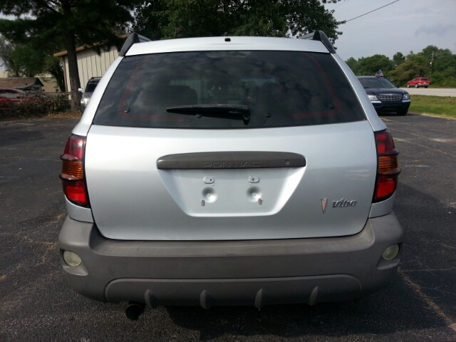 2005 Pontiac Vibe Base