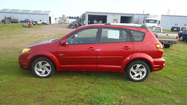 2005 Pontiac Vibe Base