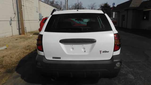 2006 Pontiac Vibe Base