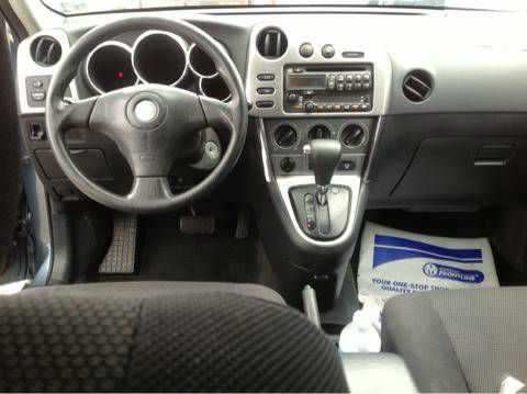 2006 Pontiac Vibe Base