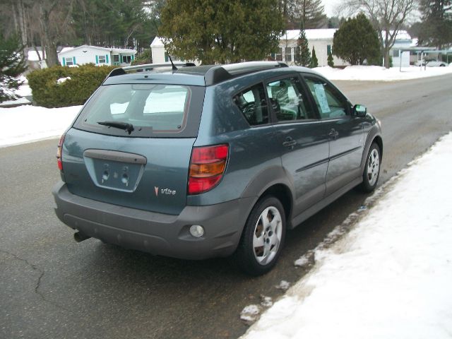2006 Pontiac Vibe Touring Chrome Wheel Leather