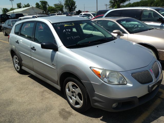 2006 Pontiac Vibe Base