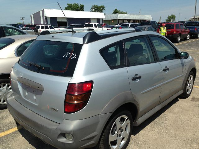 2006 Pontiac Vibe Base