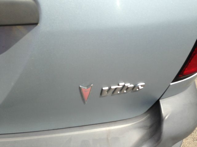 2006 Pontiac Vibe Base