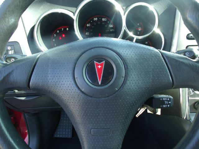 2007 Pontiac Vibe Base
