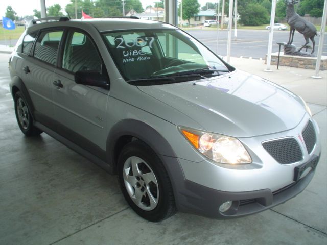 2007 Pontiac Vibe Base