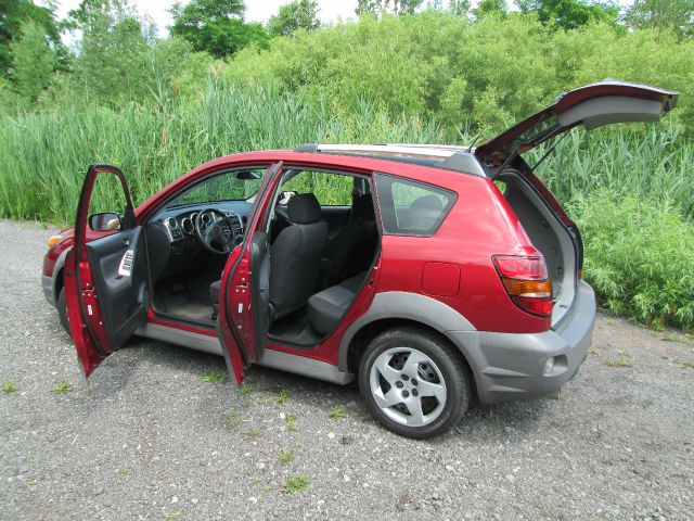 2007 Pontiac Vibe Base