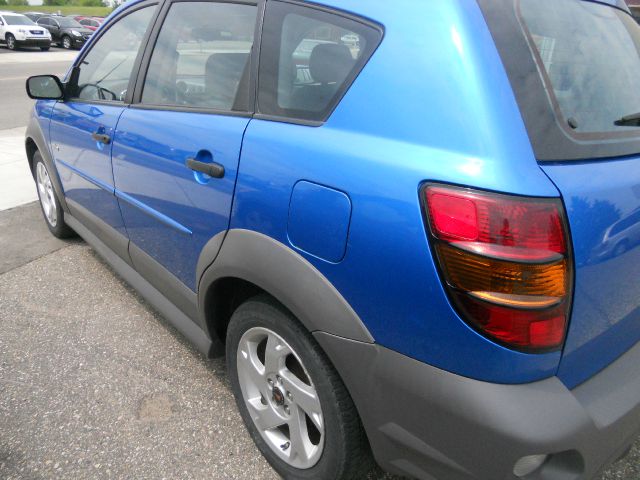 2008 Pontiac Vibe Base