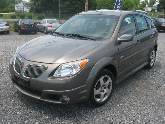 2008 Pontiac Vibe Base