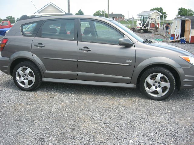2008 Pontiac Vibe Base