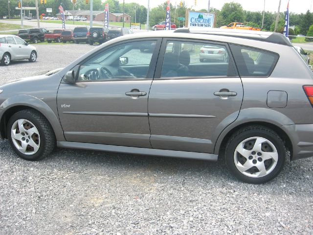 2008 Pontiac Vibe Base