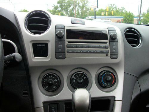 2010 Pontiac Vibe EX - DUAL Power Doors