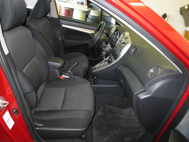 2010 Pontiac Vibe Dually 12 Trademaster