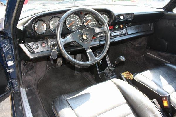 1977 Porsche 911 Unknown