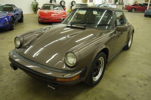 1983 Porsche 911 LWBU