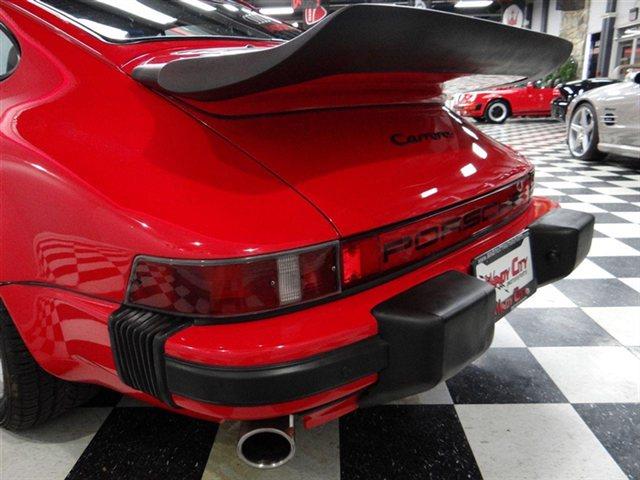 1984 Porsche 911 LS Extended Cab 2WD