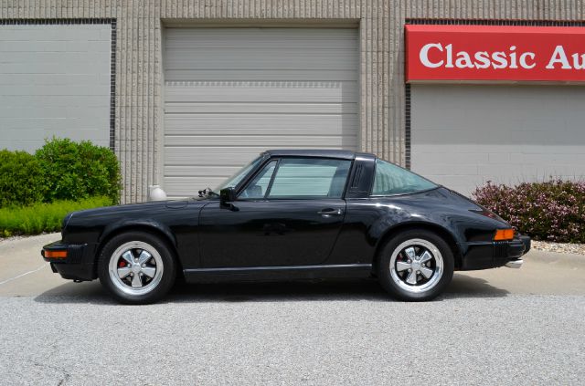 1986 Porsche 911 LS Extended Cab 2WD