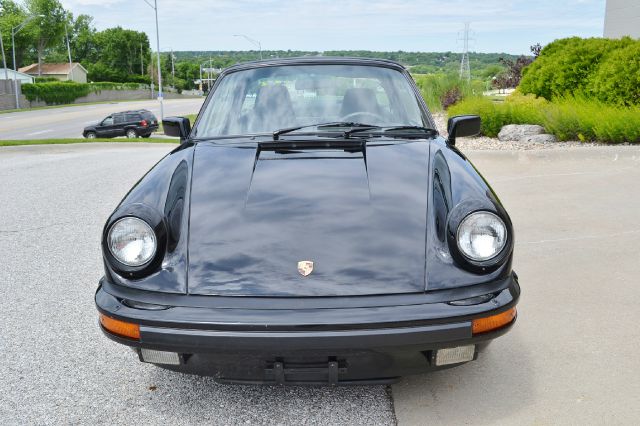1986 Porsche 911 LS Extended Cab 2WD
