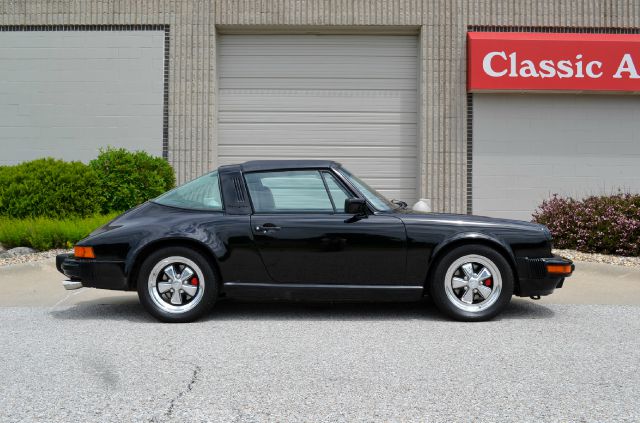 1986 Porsche 911 LS Extended Cab 2WD