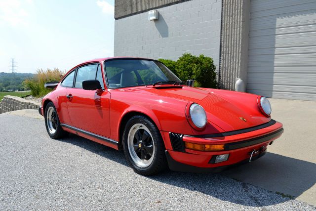 1987 Porsche 911 LS Extended Cab 2WD