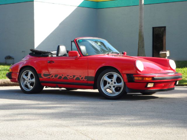 1987 Porsche 911 Awd-2nd Bench-luxury-6 Cd-sunroof-1 Owner