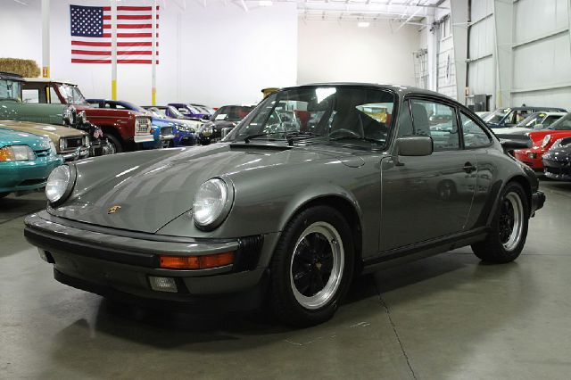1988 Porsche 911 LS Extended Cab 2WD
