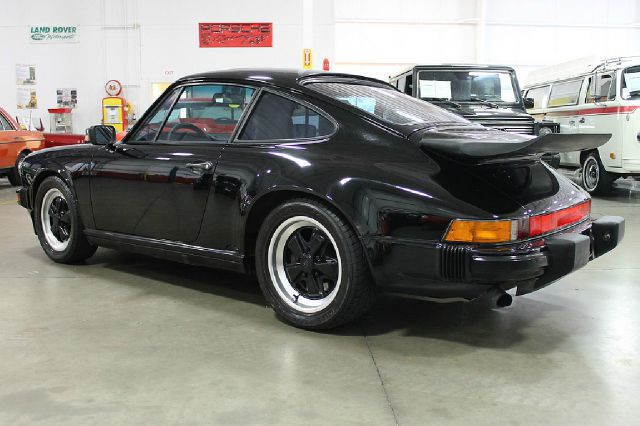 1988 Porsche 911 LS Extended Cab 2WD