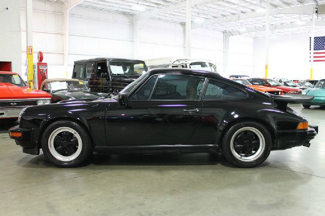 1988 Porsche 911 LS Extended Cab 2WD