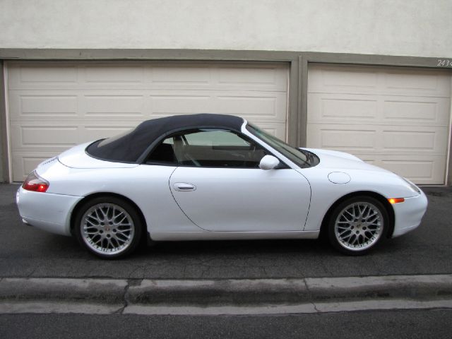 1999 Porsche 911 4WD REG CAB 120.5 SLT