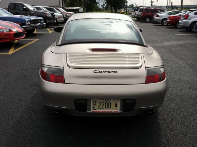 1999 Porsche 911 4WD REG CAB 120.5 SLT