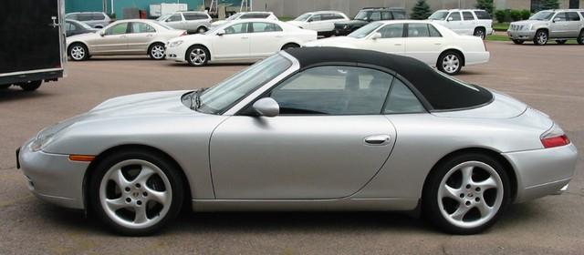 2000 Porsche 911 2007 Cadillac 3.6