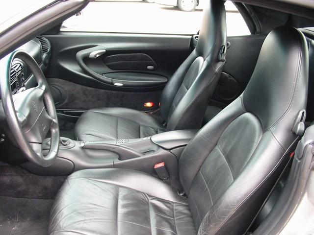 2000 Porsche 911 2007 Cadillac 3.6