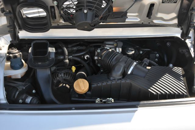 2000 Porsche 911 Creme And Gold Ed