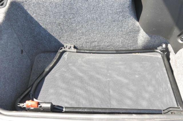 2000 Porsche 911 Creme And Gold Ed