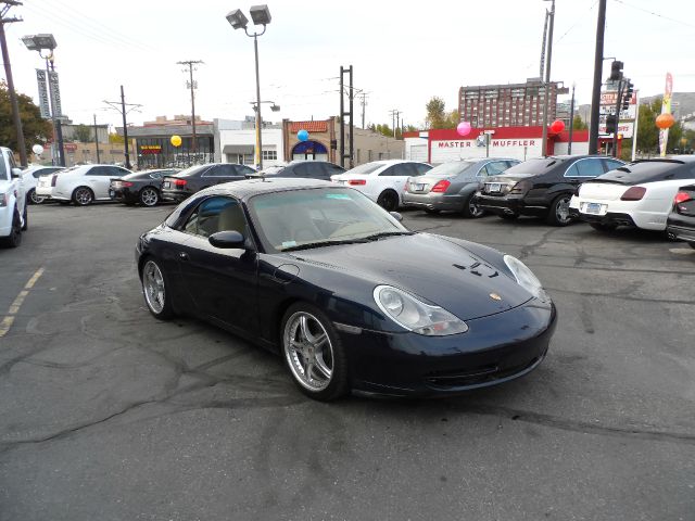 2000 Porsche 911 Creme And Gold Ed