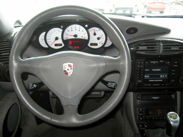 2001 Porsche 911 Series 4