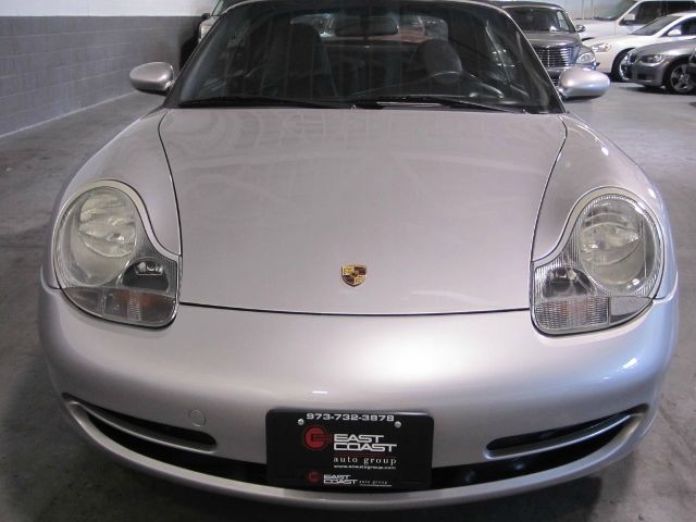 2001 Porsche 911 4WD REG CAB 120.5 SLT