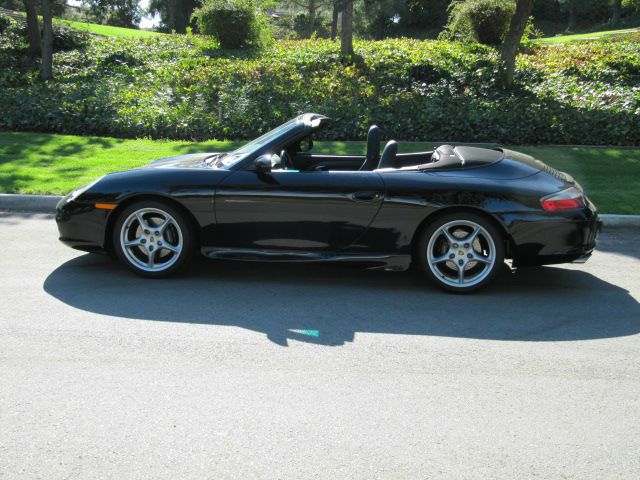 2002 Porsche 911 4WD REG CAB 120.5 SLT