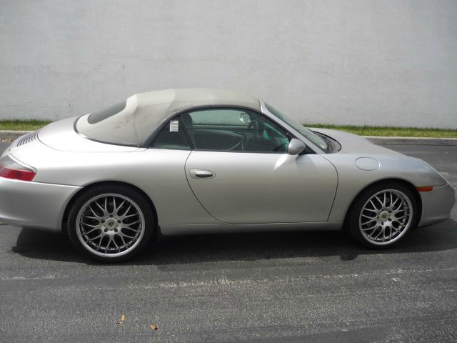 2003 Porsche 911 4WD REG CAB 120.5 SLT