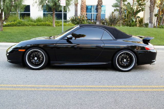 2003 Porsche 911 Creme And Gold Ed